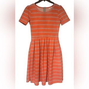 LuLaRoe Amelia Fit&Flare Knee Length Coral Striped Short Sleeve Dress S Pockets